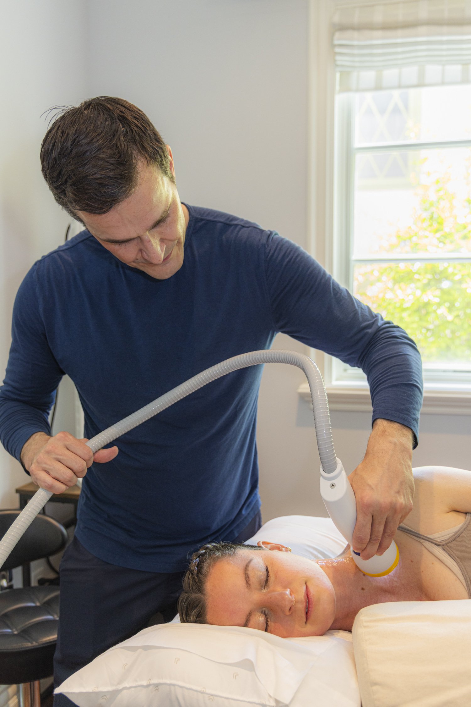 Hands-on care at Biohacker Rehab